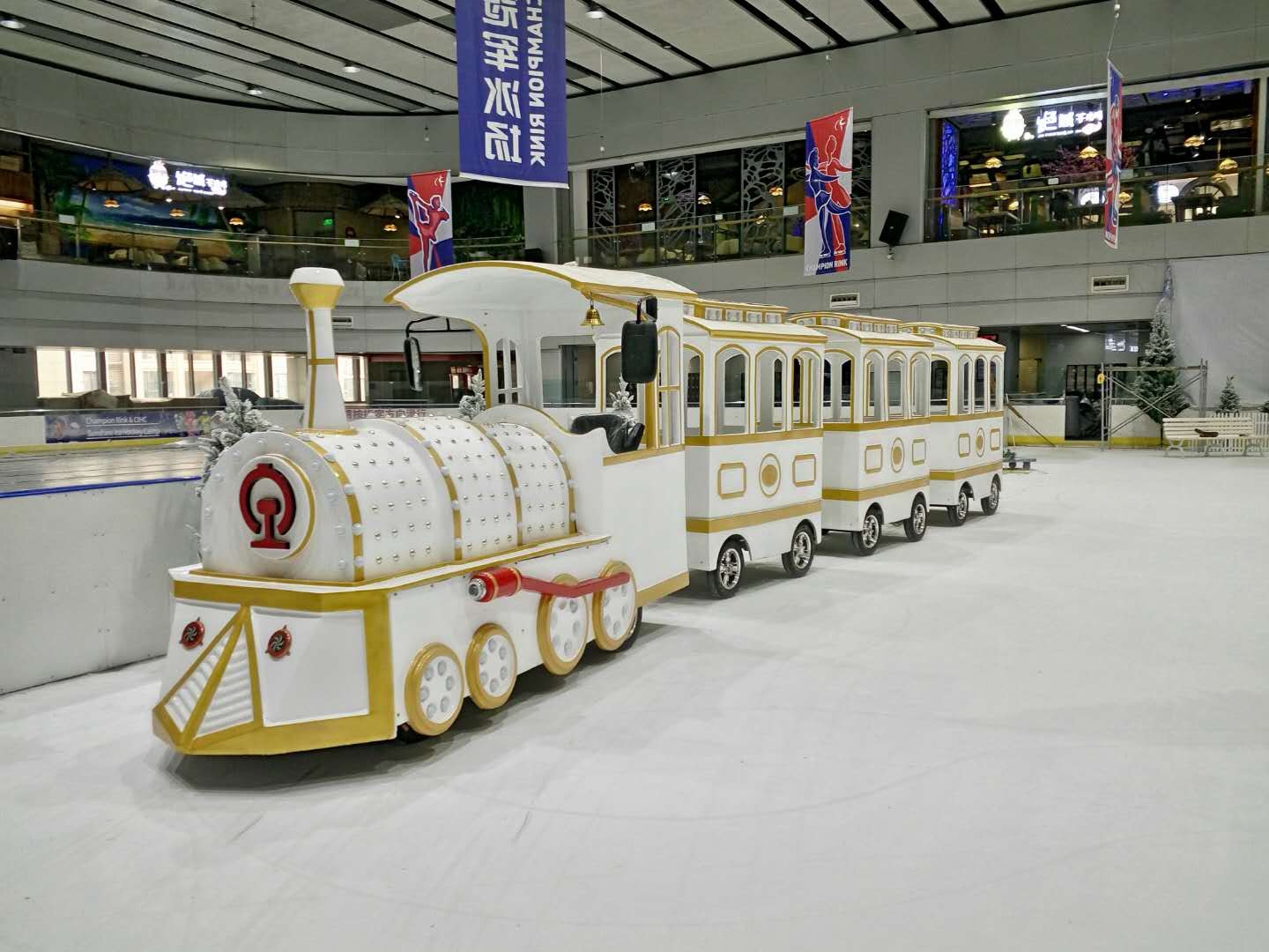 建阳景区小火车